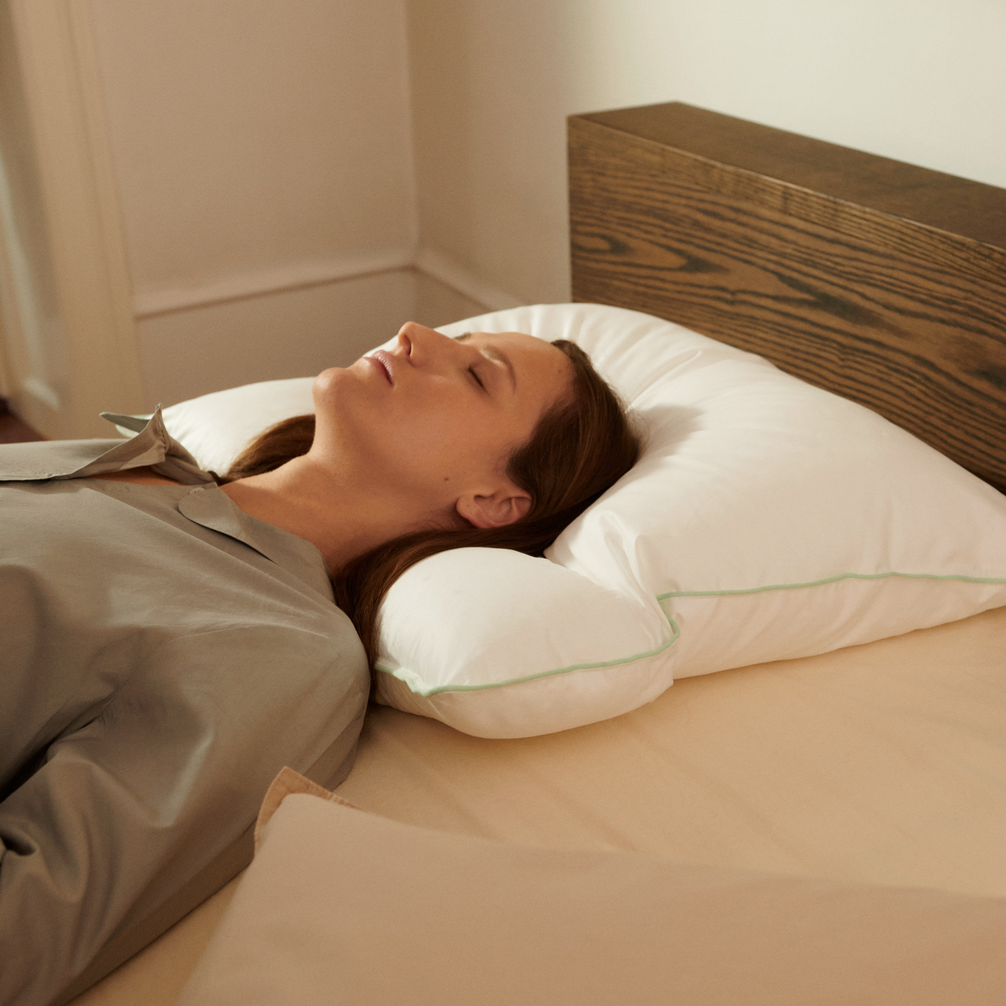 NeckSupport Pillow incl. cover - White