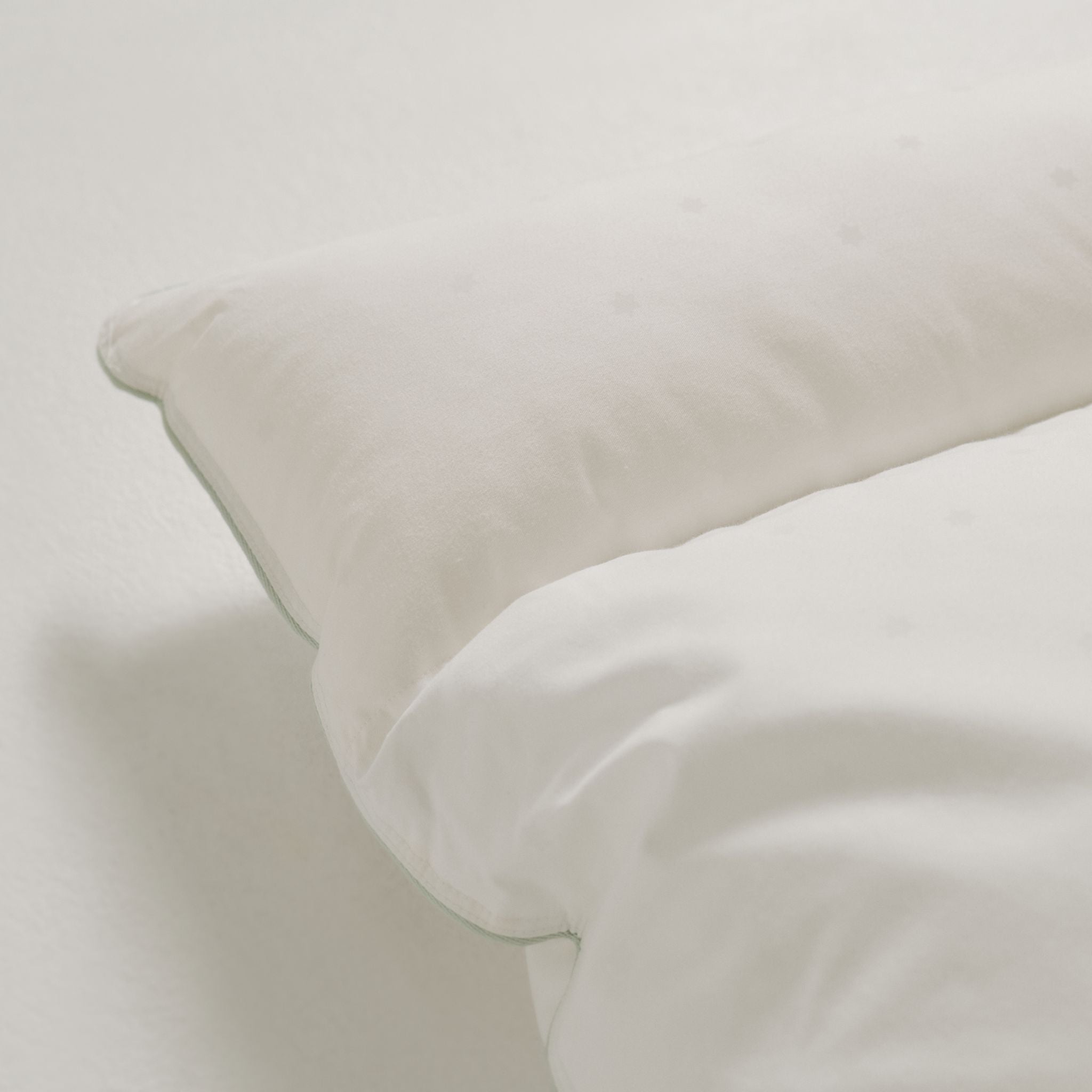 NeckSupport Pillow incl. cover - White
