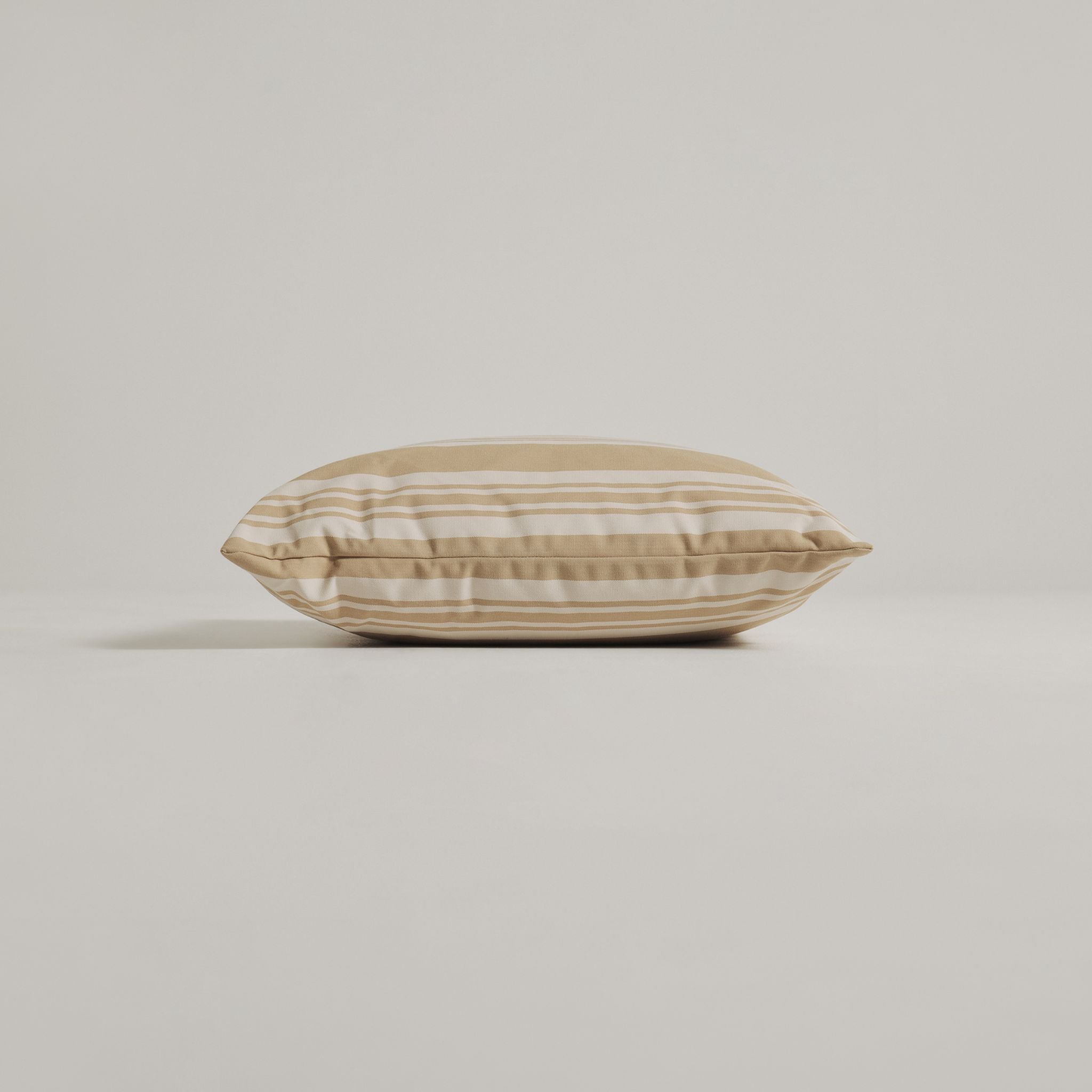 Outdoor pillow 50x50 - Beige stripe