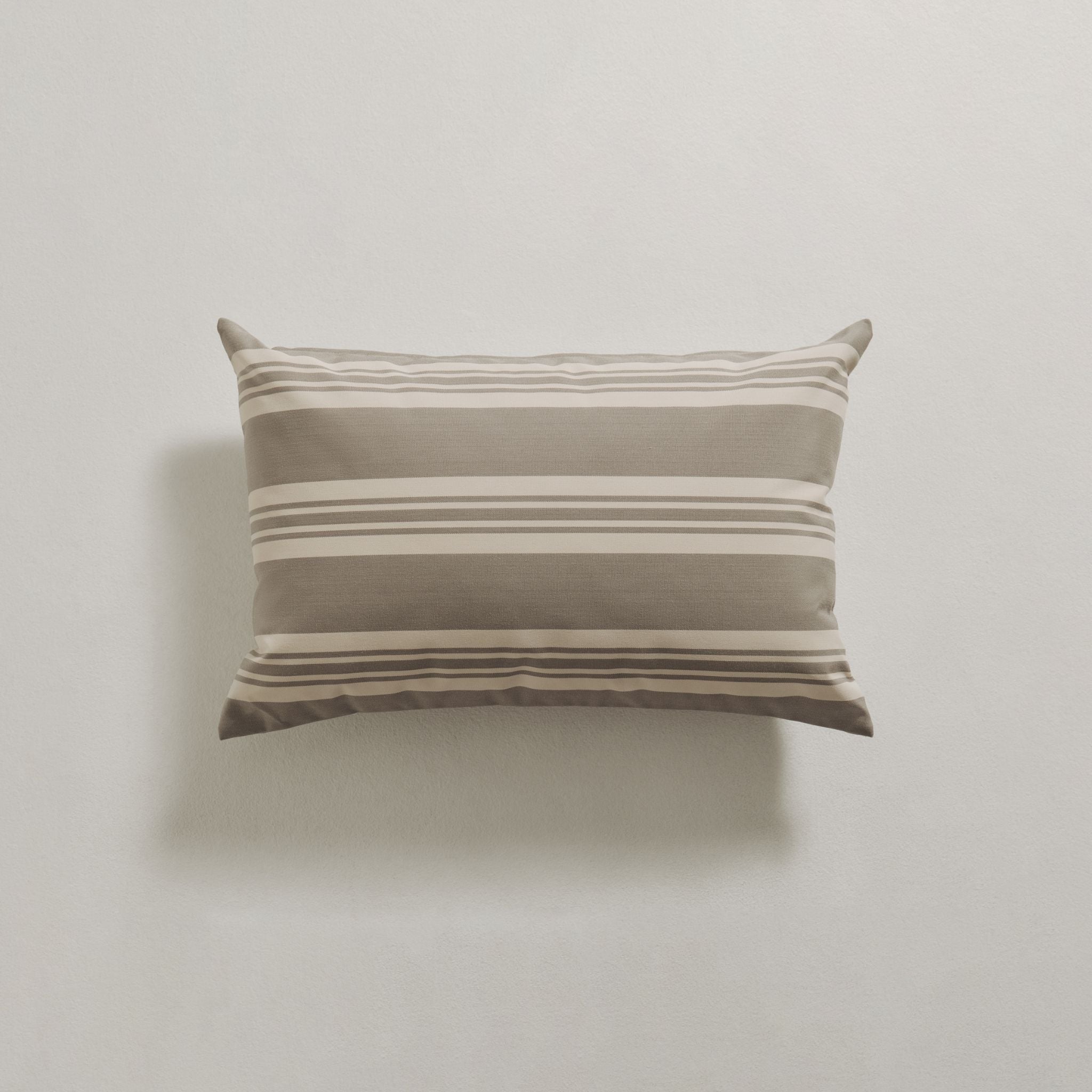 Outdoor Pillow 40x60 - Grey stripe