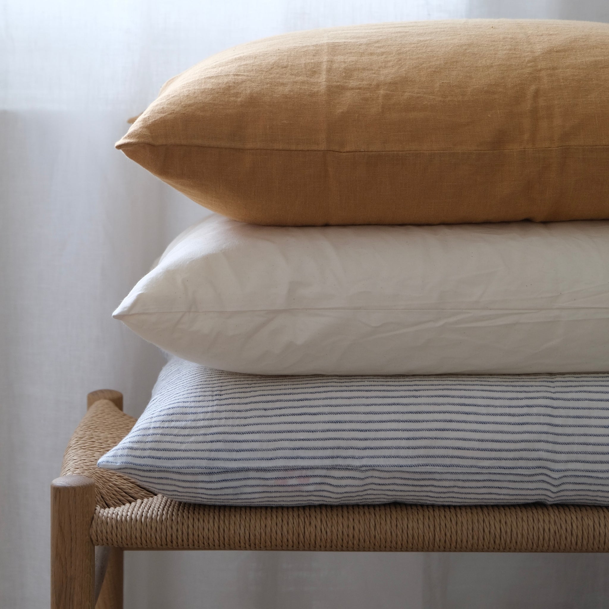 Cushion insert 40x70 cm