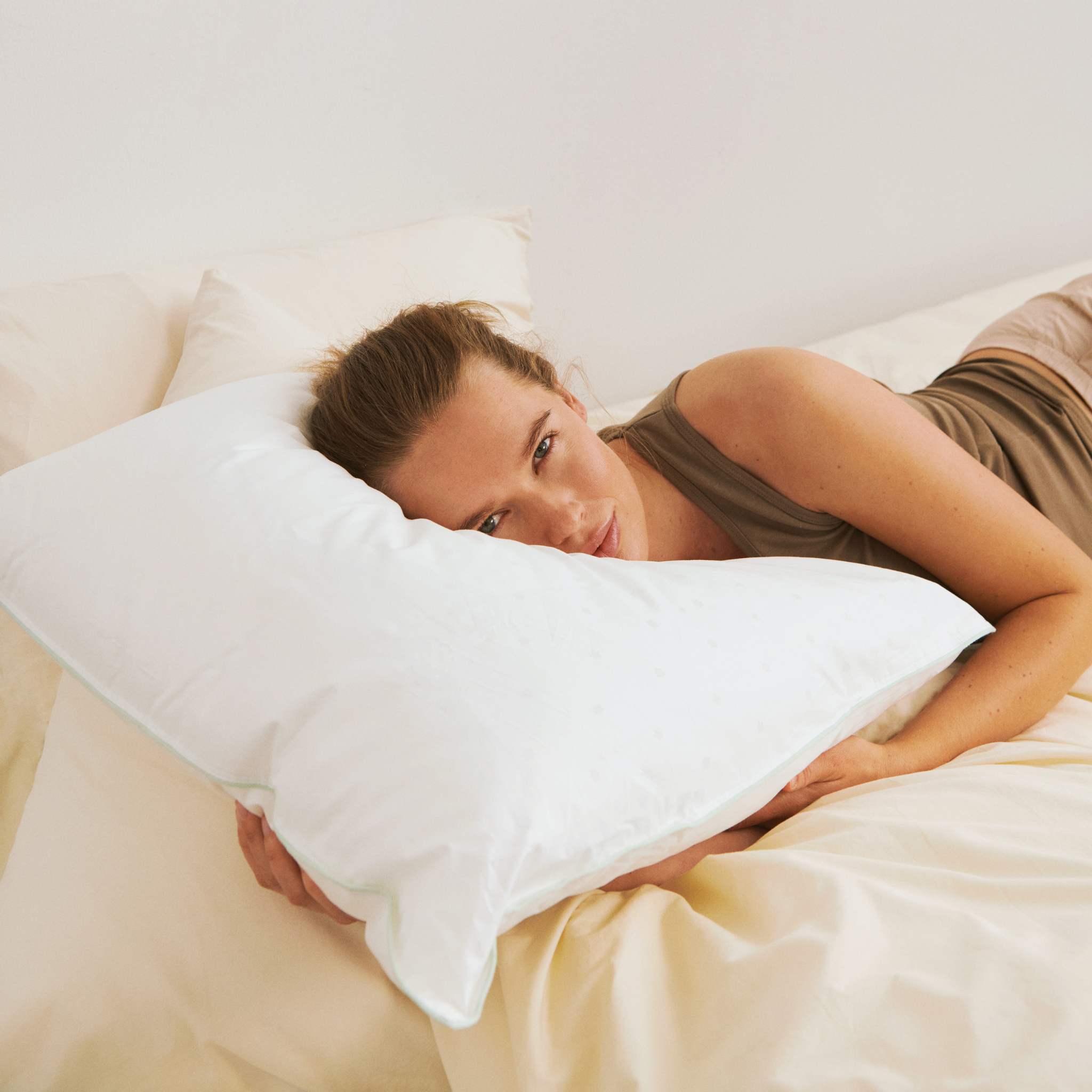 Pillow Medium High