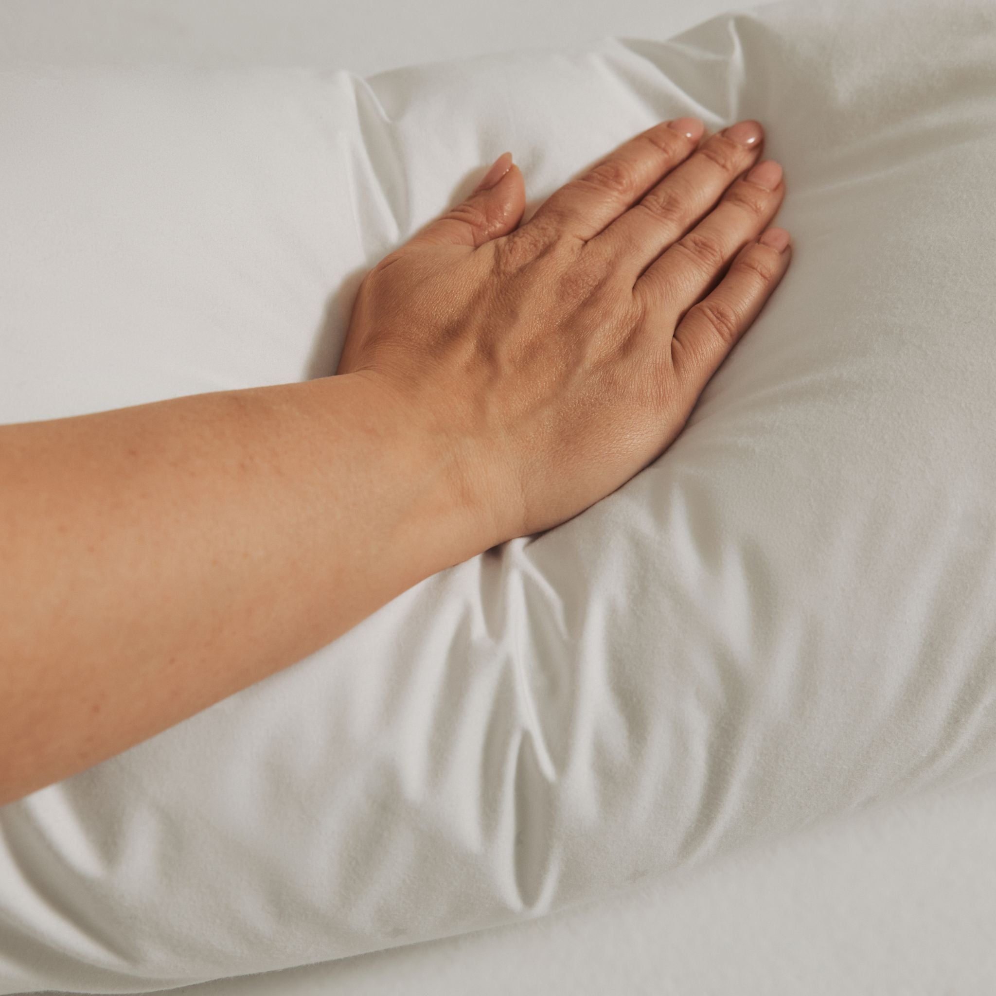 Comfort-I Support Pillow Junior incl. cover - White