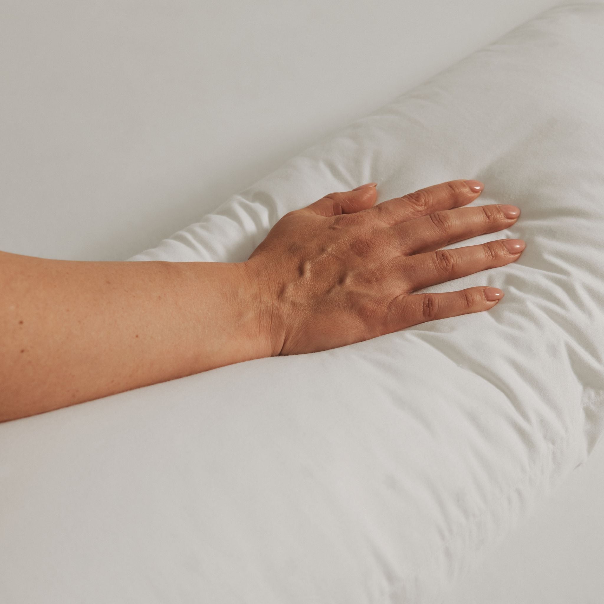 Comfort-U Support Pillow incl. cover - White