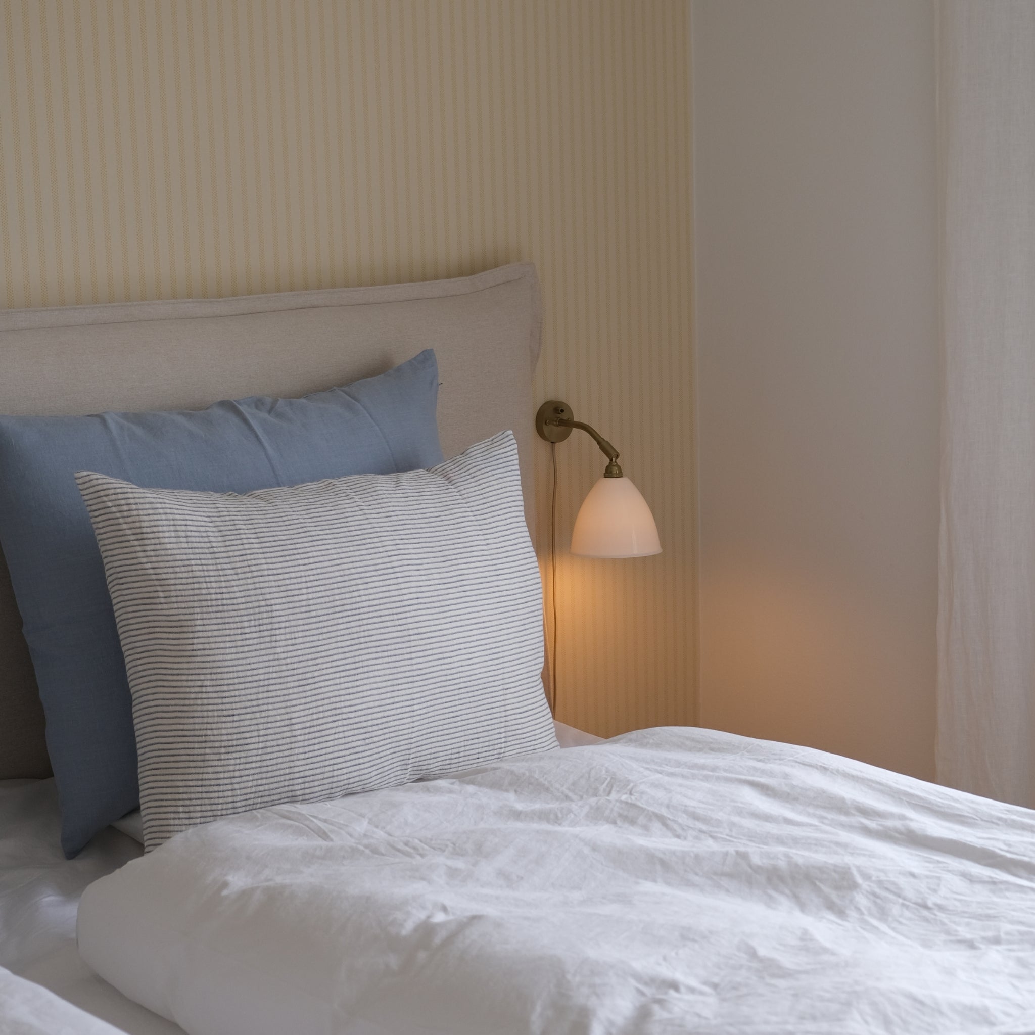 Cushion insert 60x80 cm