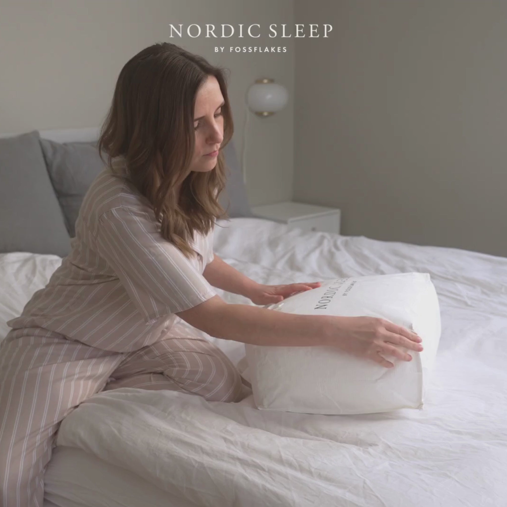 SideSleeper Pillow incl. cover - White